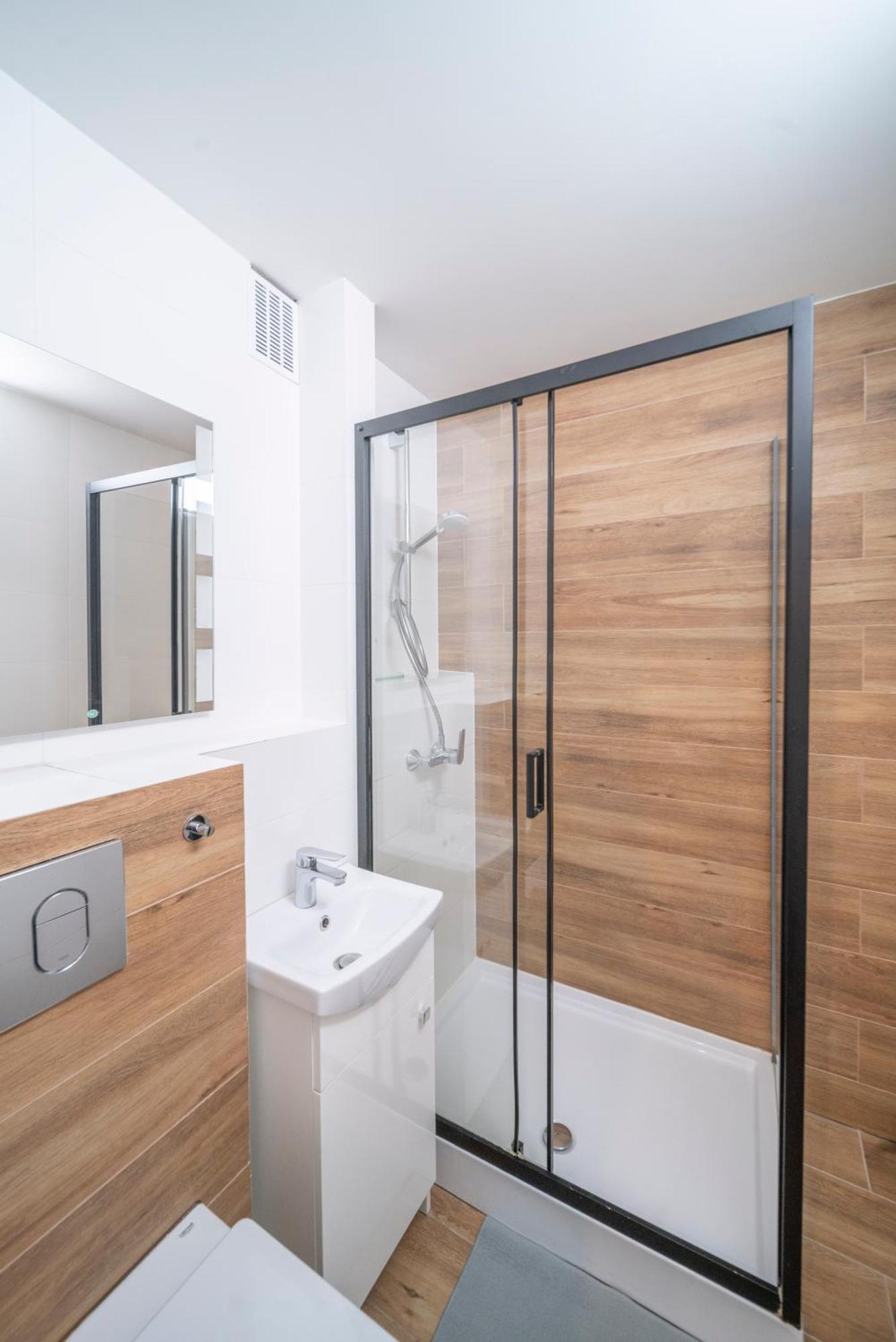 Green Studio In The City Center Of Breslavia Exterior foto